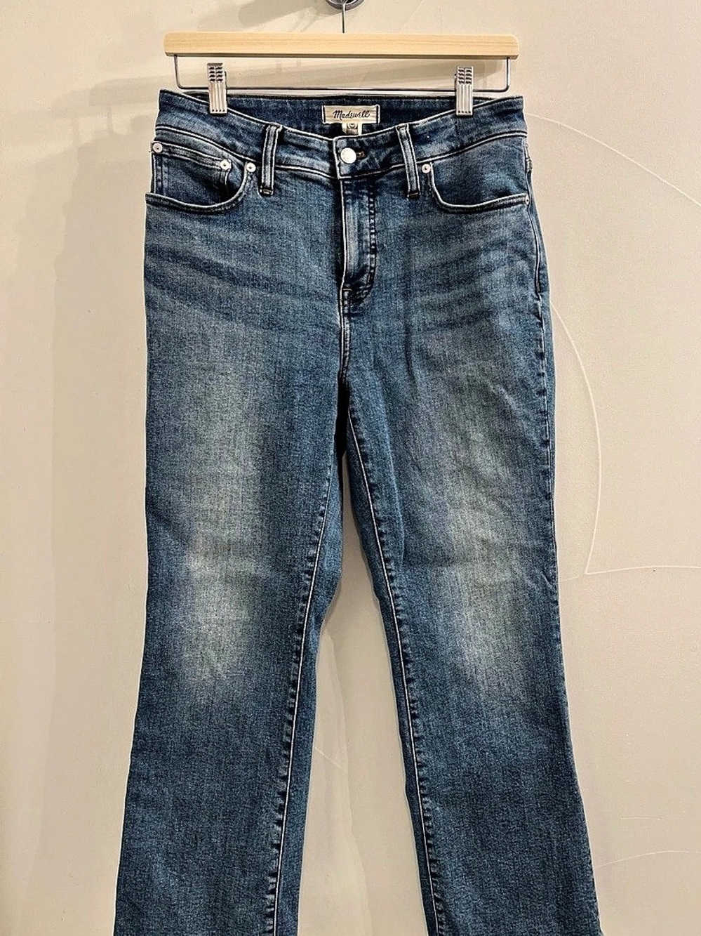 Madewell Curvy Kick Out Jeans (Size 28)